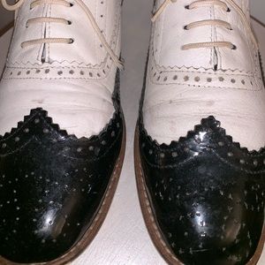 Black and White 1920s Style Oxfords